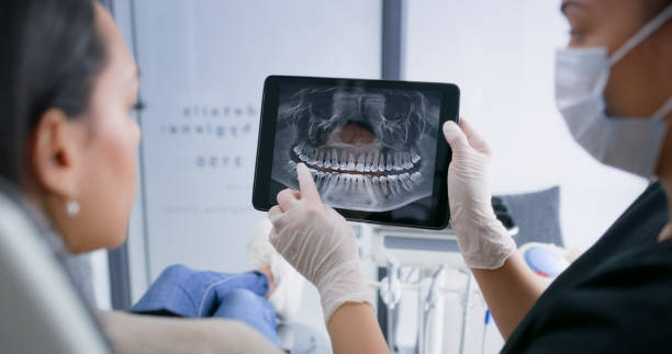 Licensed Invisalign Clear Aligners service in Roanoke, IL - Dentist Open Now